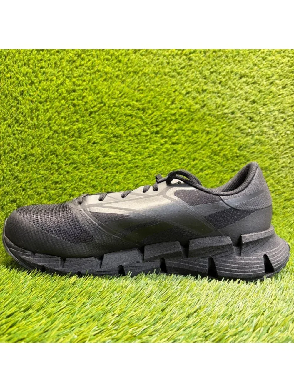 Reebok please review